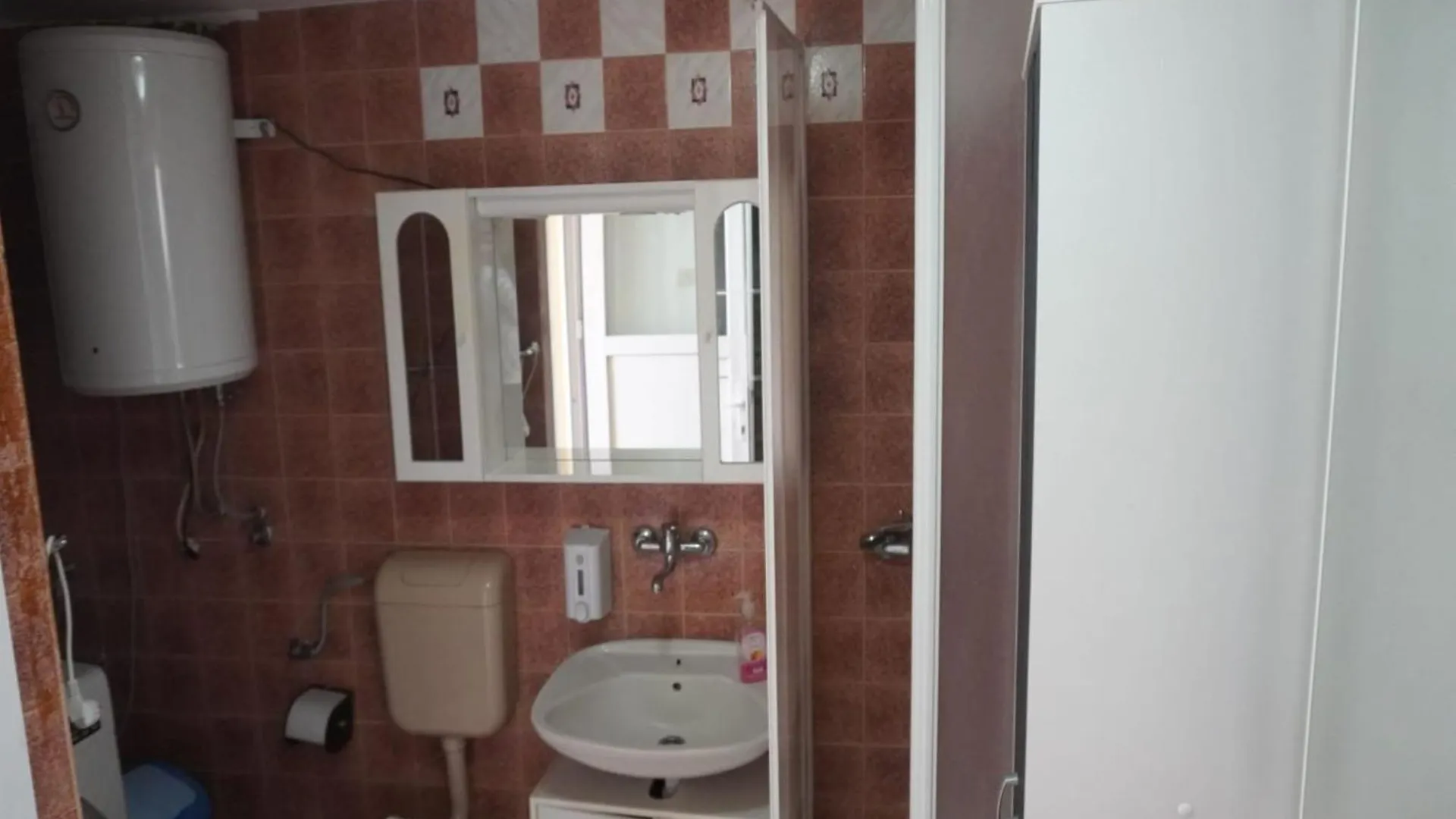 Holiday home Charming Multi-Level House With Sea View In Kastel Stari Villa Kastela